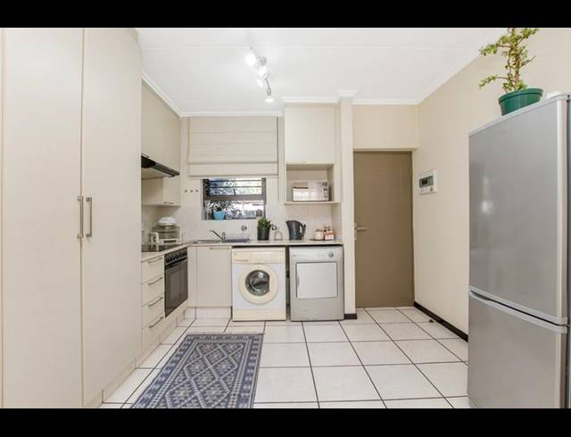 1 BEDROOM APARTMENT FOR SALE IN DOUGLASDALE